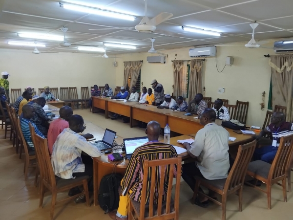 Koudougou : Atelier d’auto-evaluation assistée et de planification avec les anciens et les nouveaux groupes de recherche action du plan d’action 2023-2026